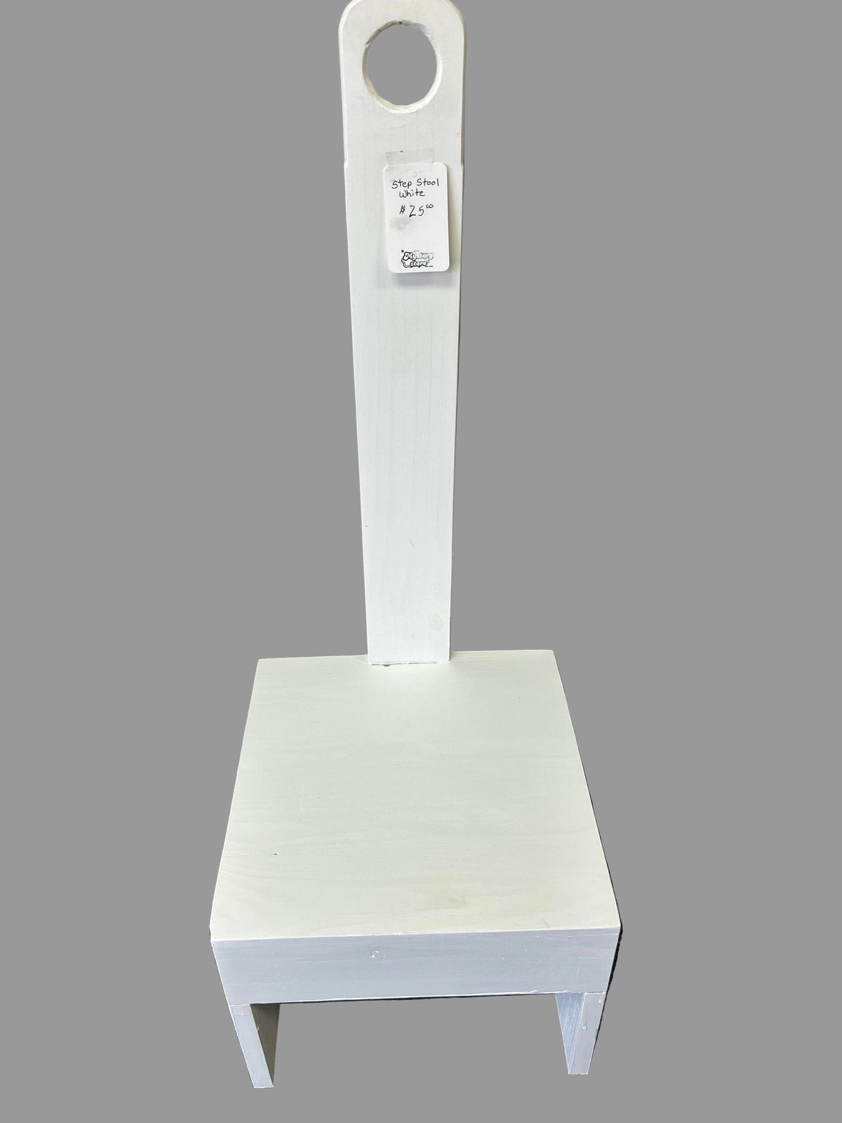 Step stool with handle