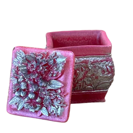 Baby’s first tooth keepsake box