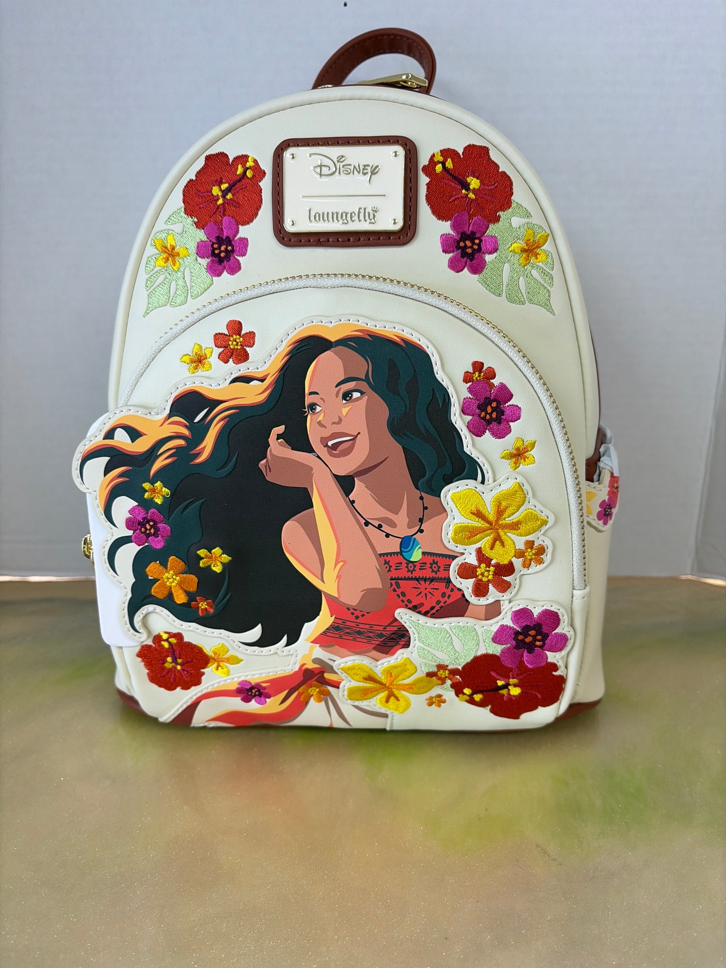 Moana loungefly