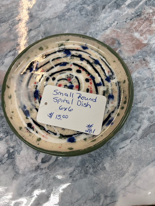 Small round spiral dish 6x6