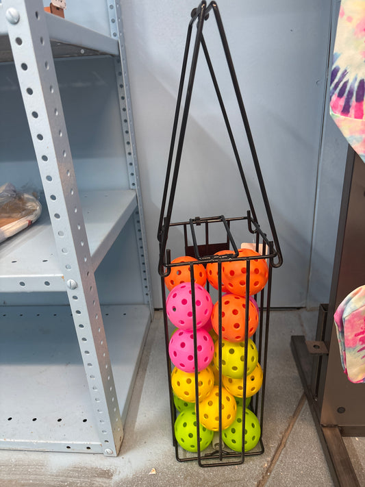Pickleball collector with 20 balls￼