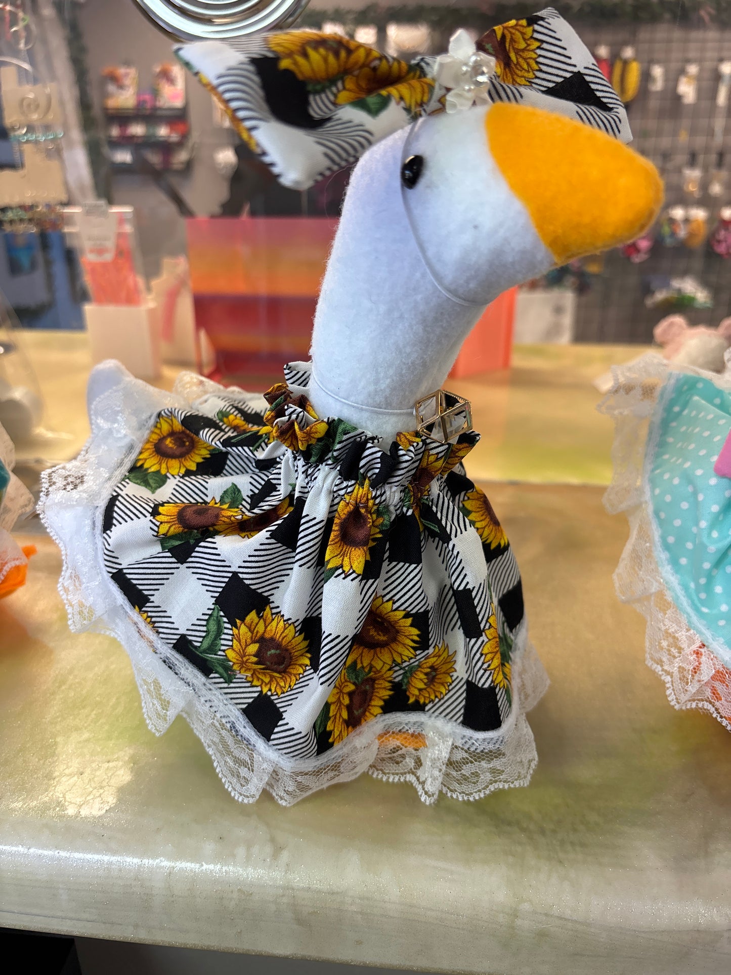 9” Table Goose