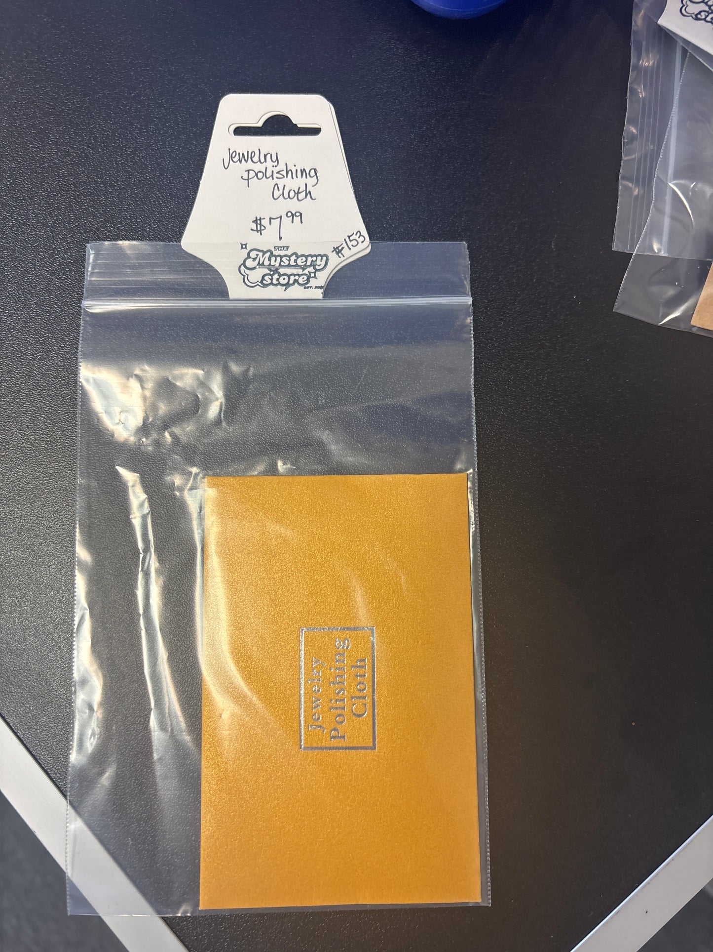 Jewelry polishing cloth
