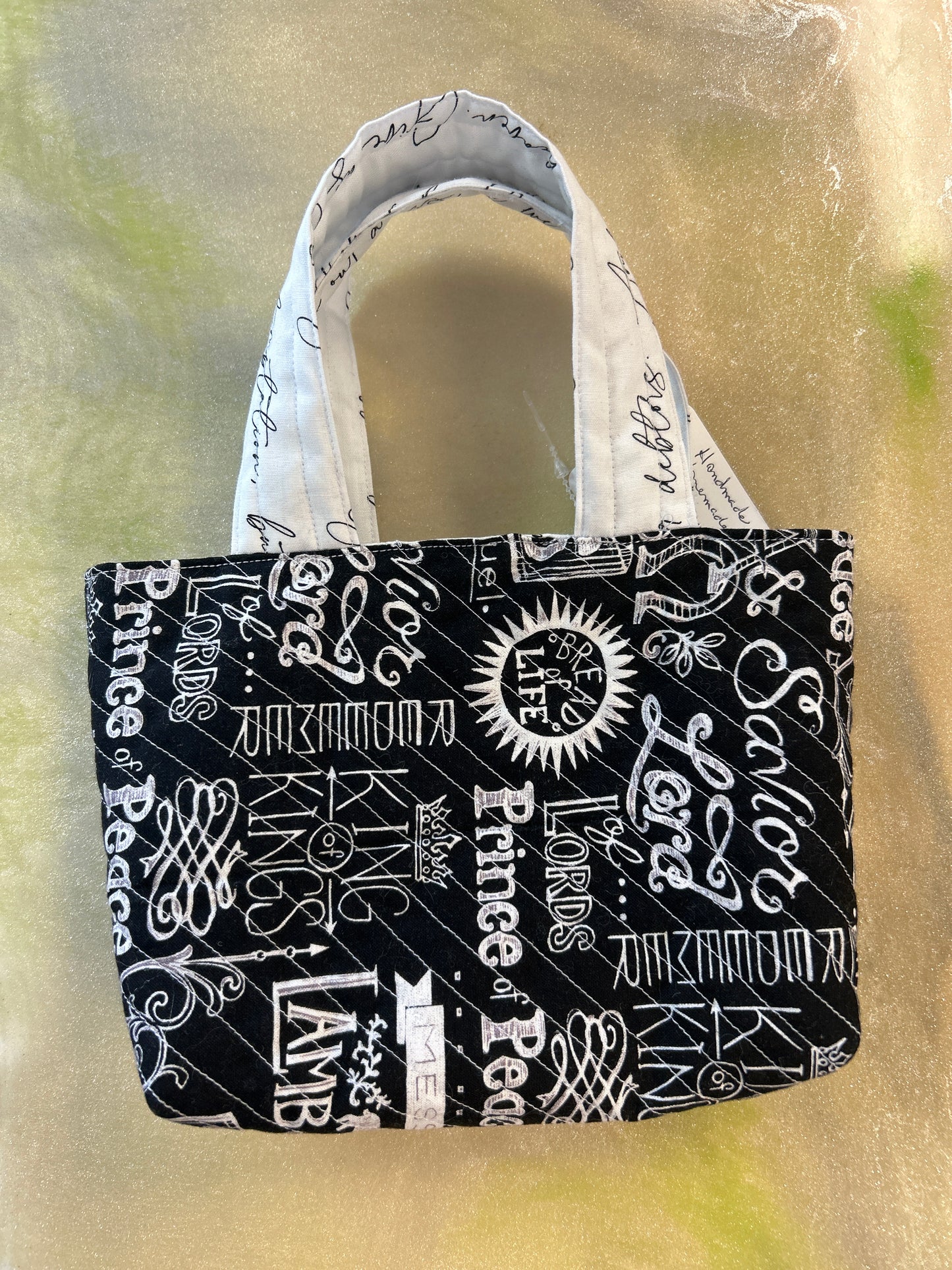Small Bag with notepad, pen and highlighter