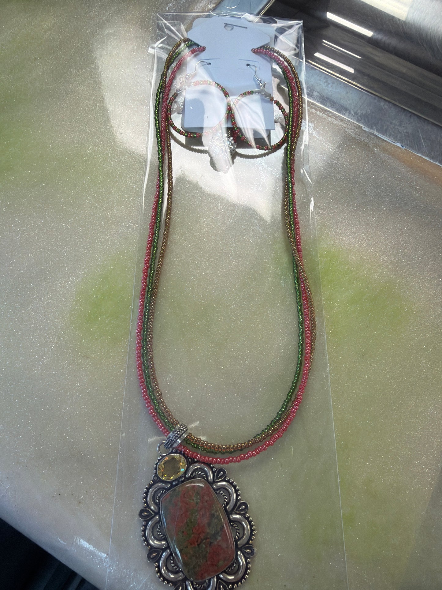 Necklace & Earring set