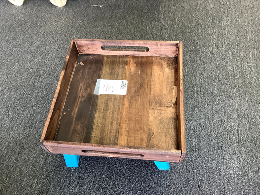 Serving tray