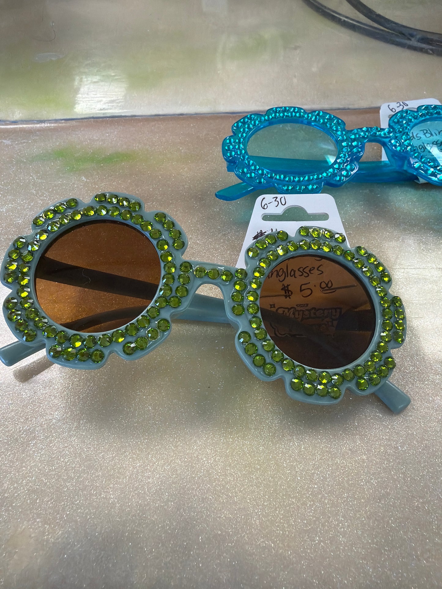 Kids bling sunglasses ￼
