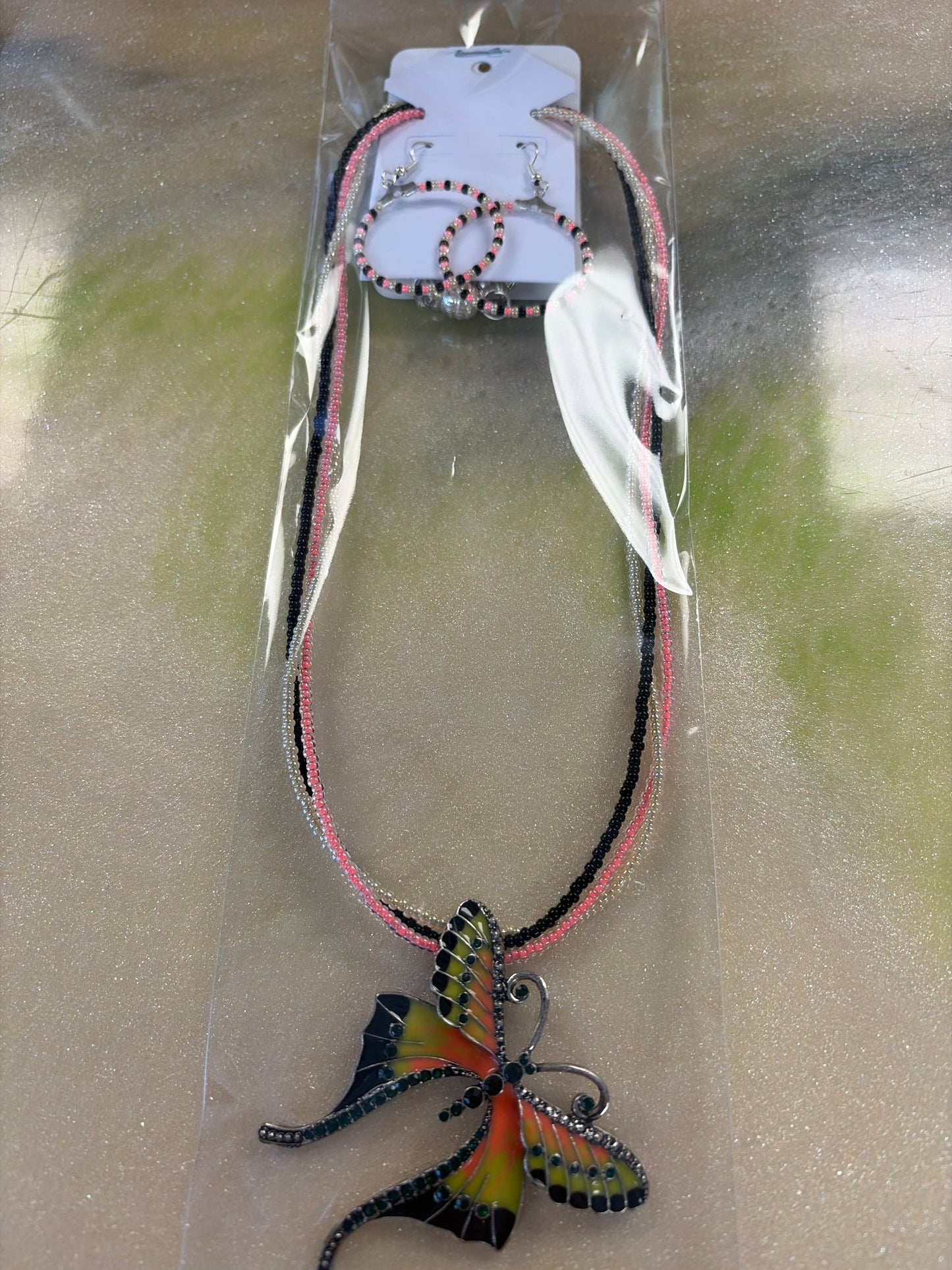 Necklace & Earring set