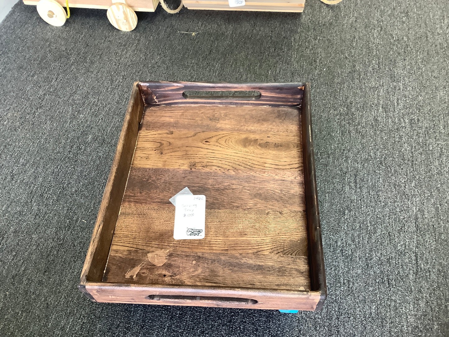 Serving tray