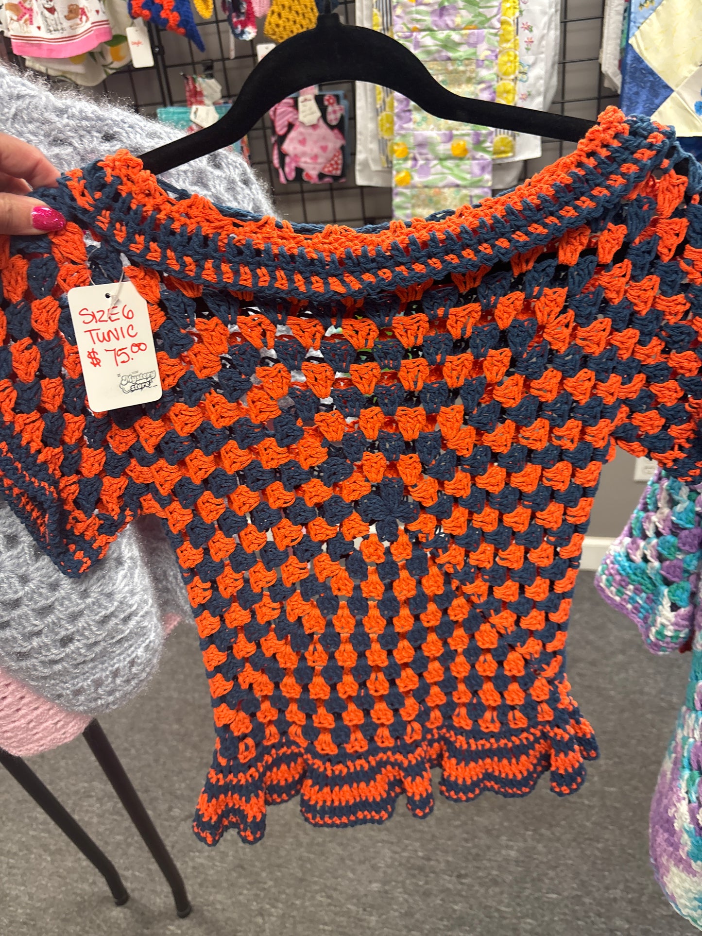 Size 6 Tunic short sleeve