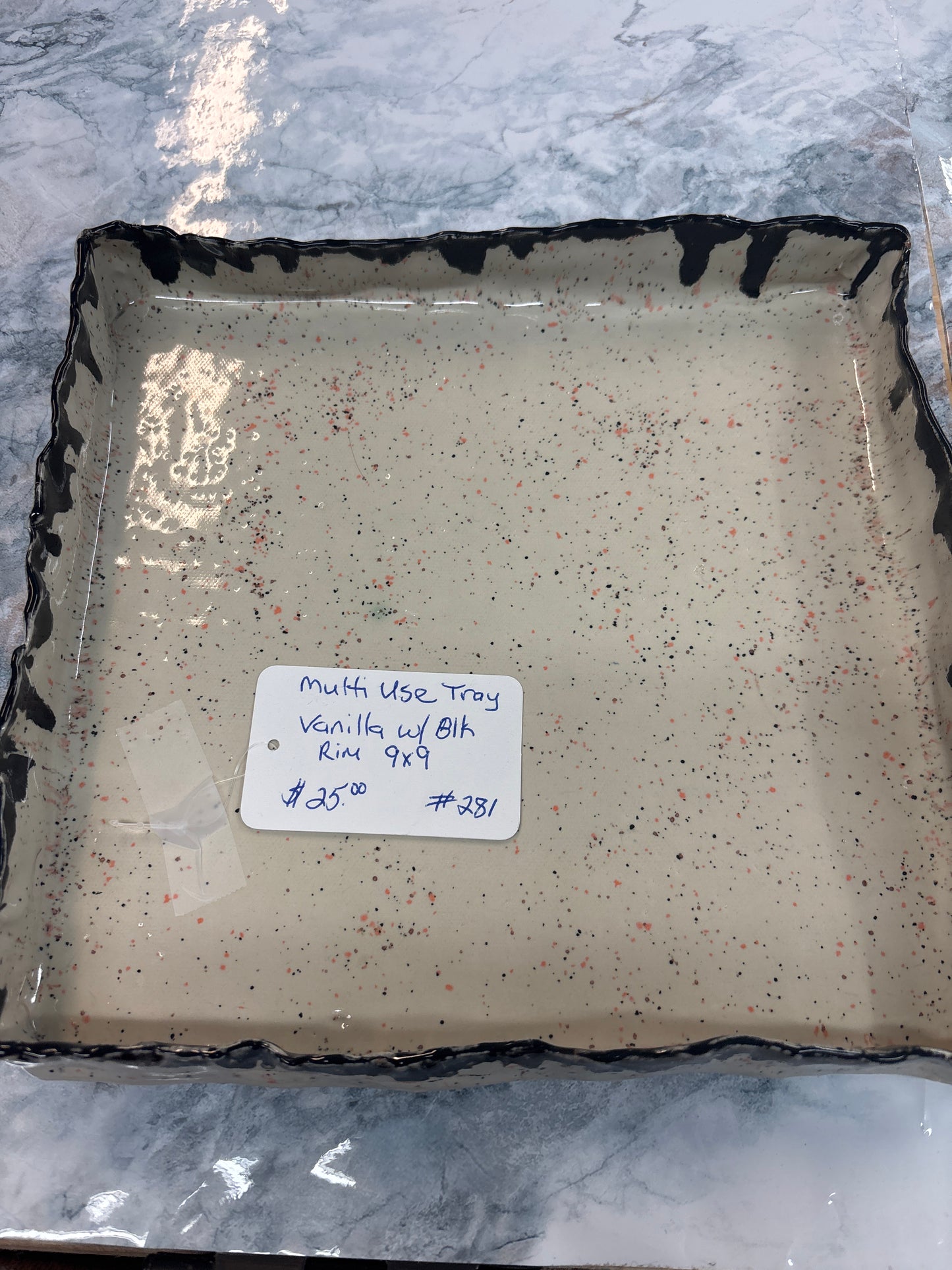 9 x 9 multi use tray vanilla with black rim