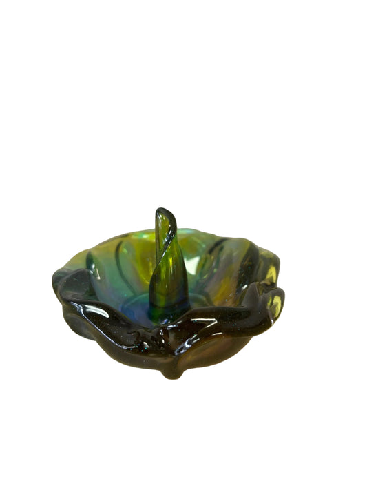 Resin ring holder