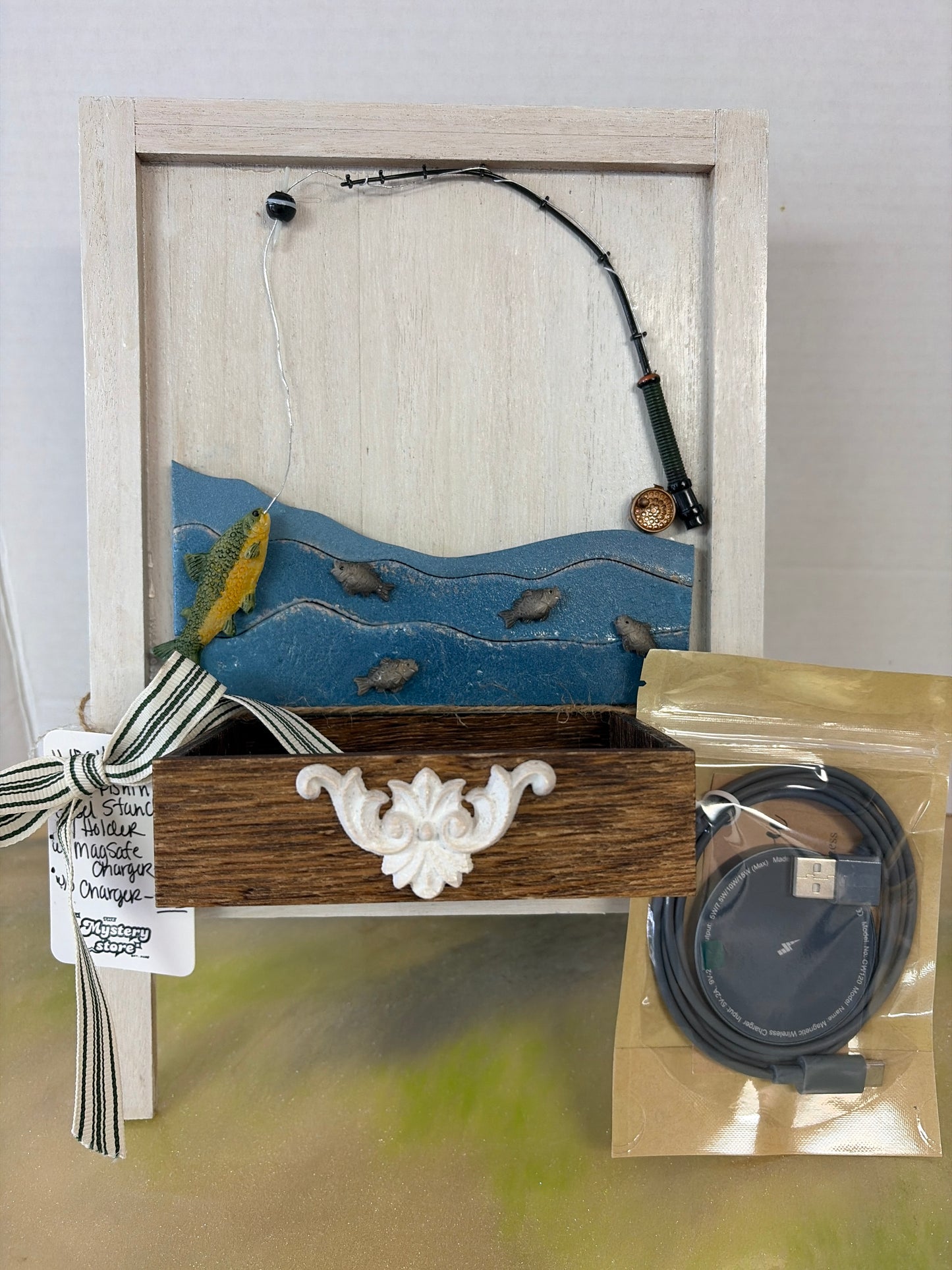 Gone fishing easel stand