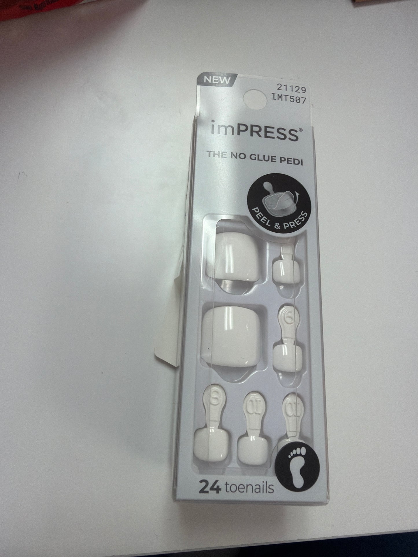 Press on pedi