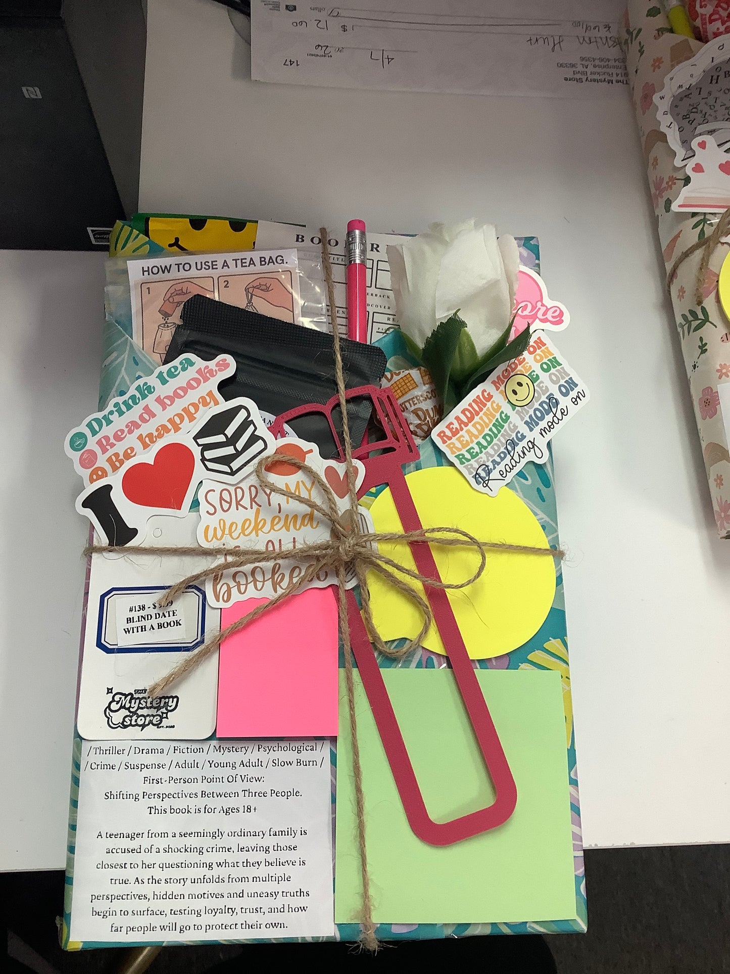Blind date with a book- thriller, drama