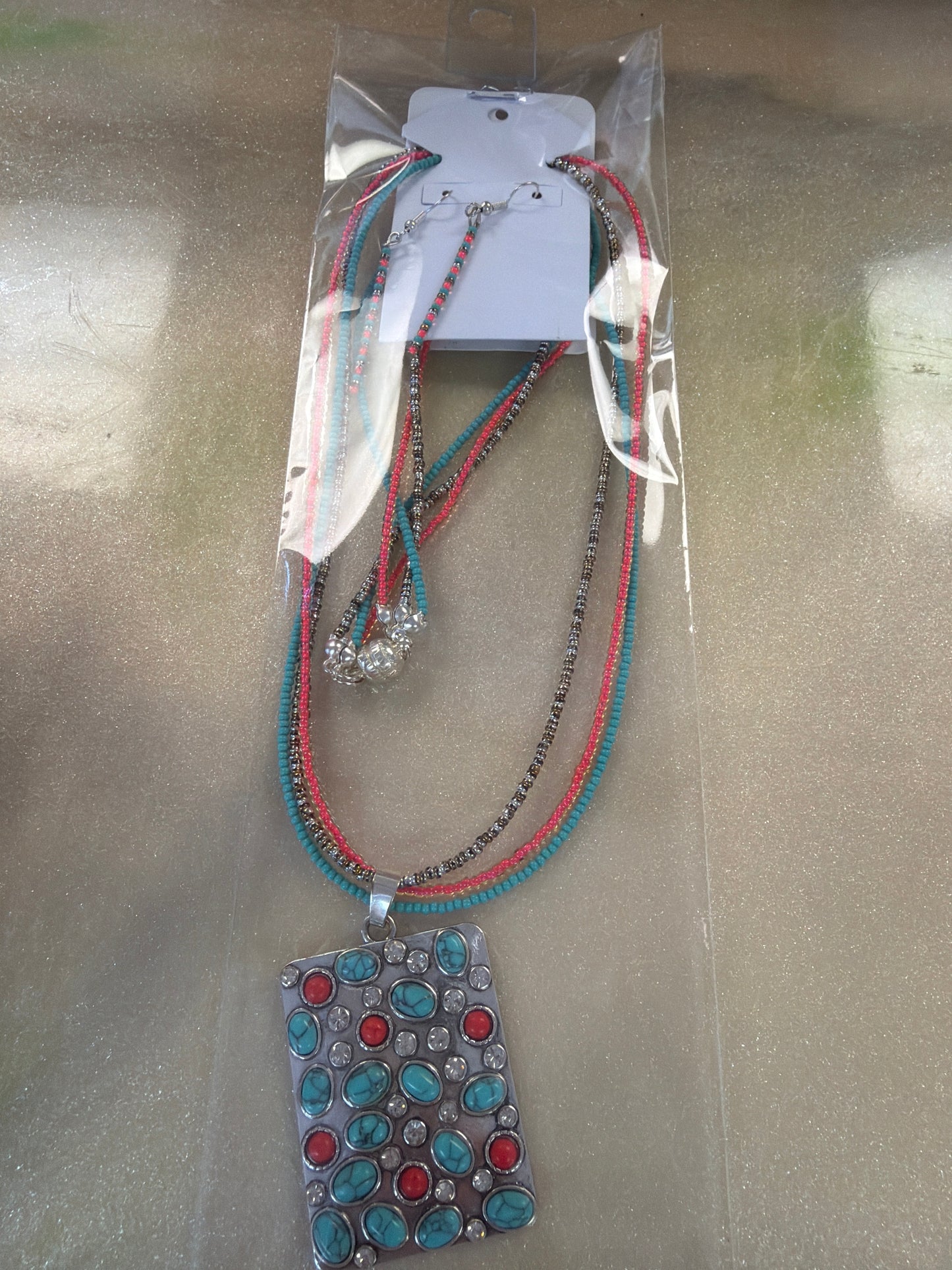 Necklace & Earring set