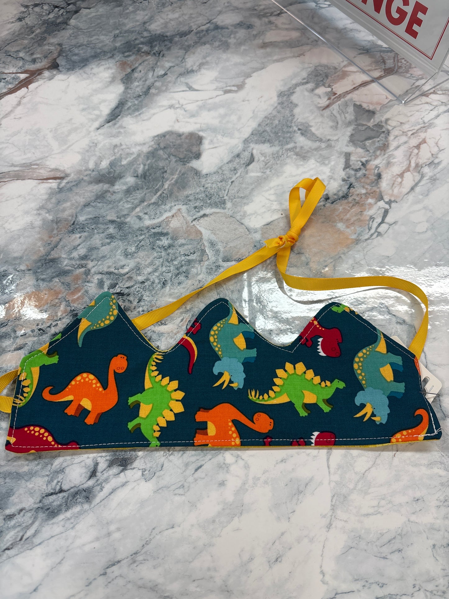 Small reversible crown