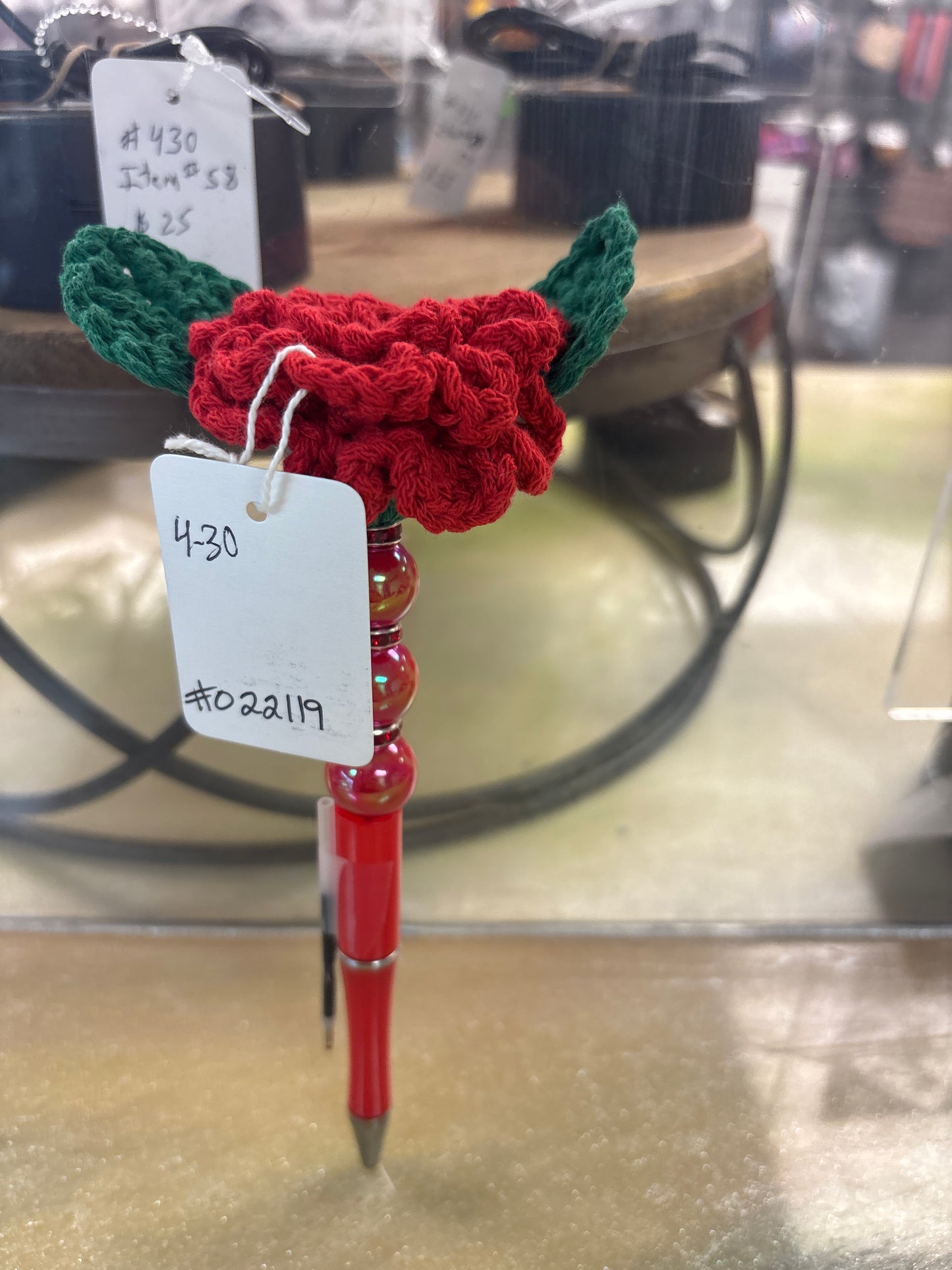 Beaded Flower pen with refill