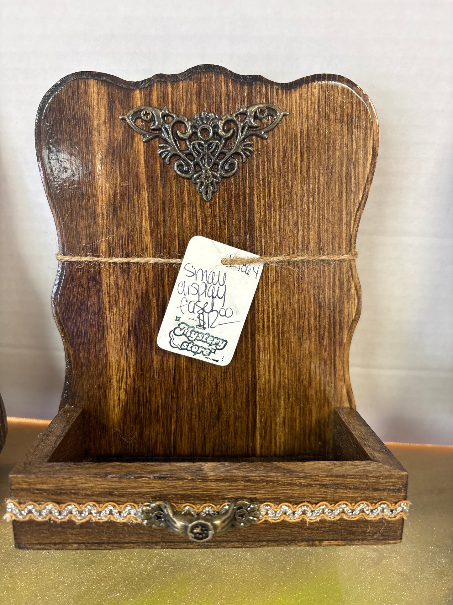 Small easel stand