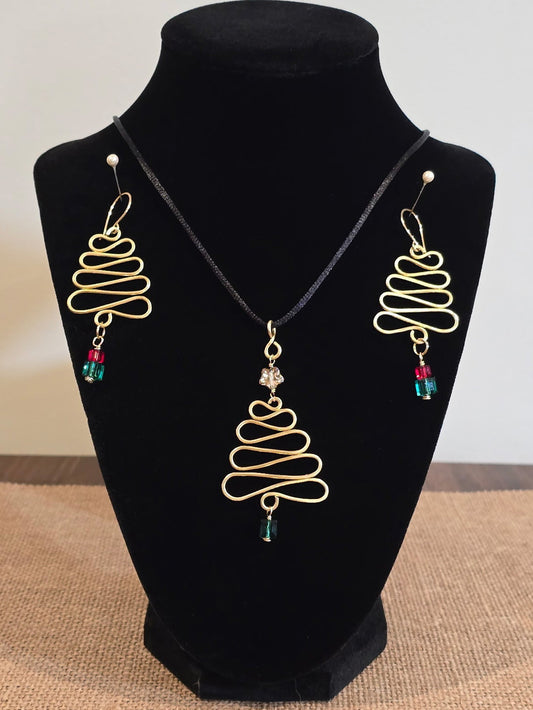 Mel’s Tangled Willow Wire Wrapped Necklace and Earring Set