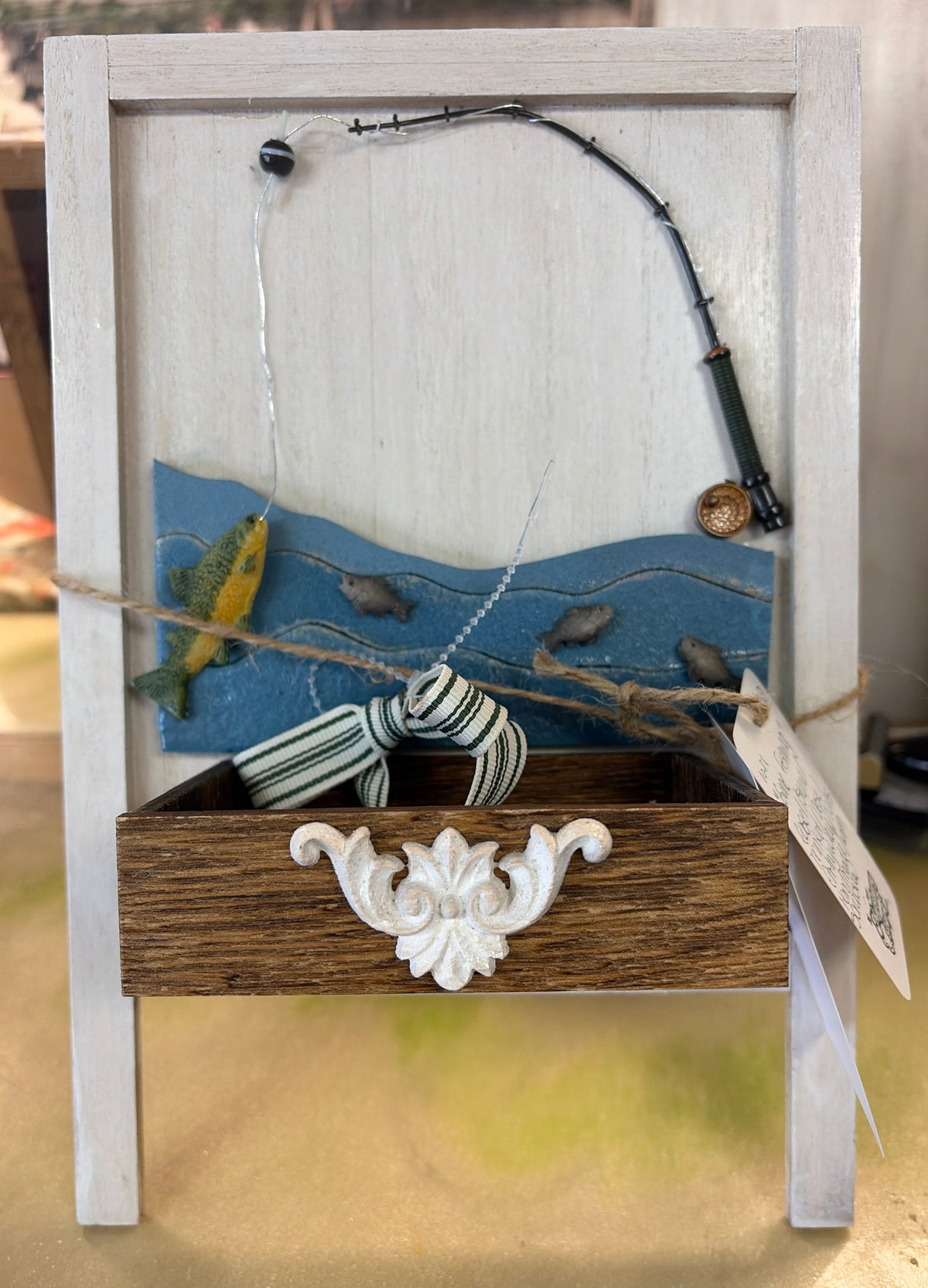 Gone fishing easel stand